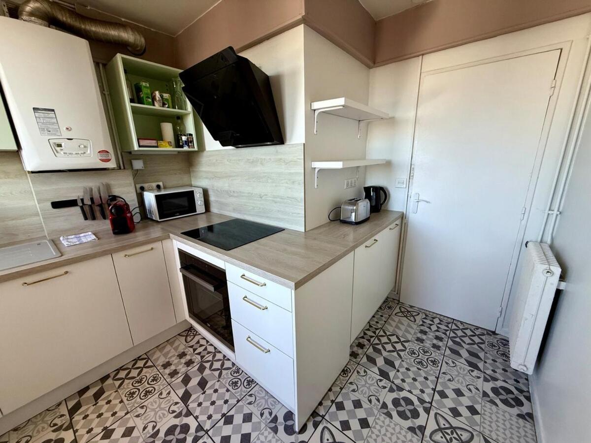 Appartement Au Pied Du Metro. Toulouse Bagian luar foto